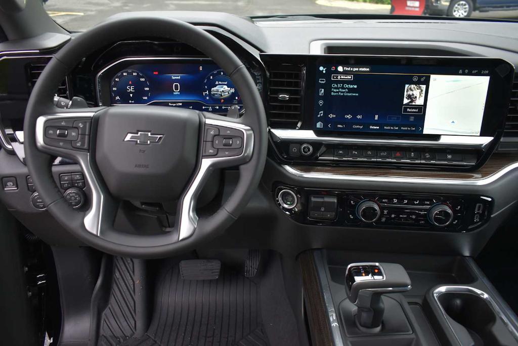new 2025 Chevrolet Silverado 1500 car, priced at $59,705