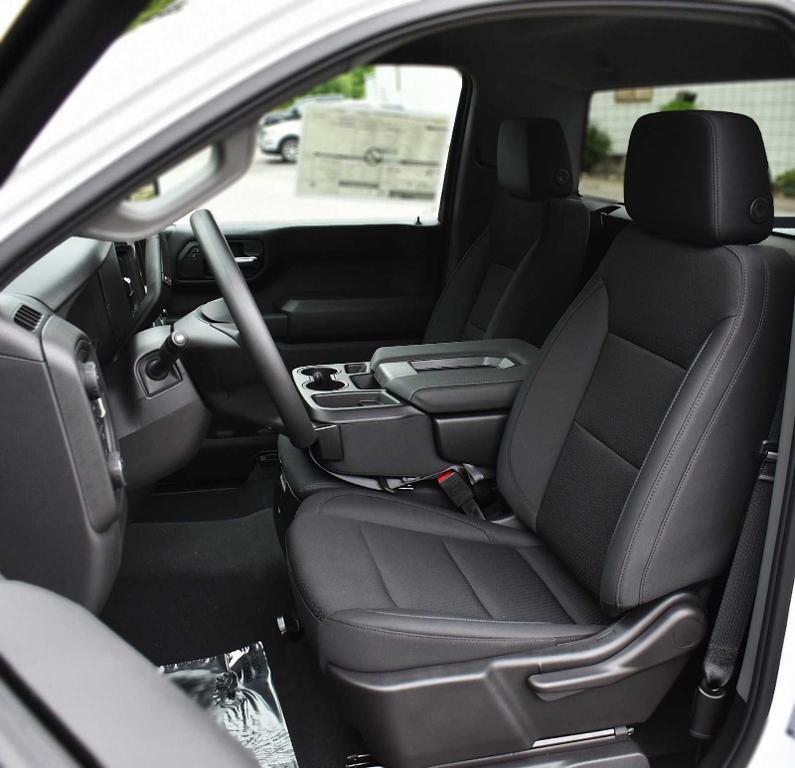 new 2025 Chevrolet Silverado 1500 car, priced at $41,685