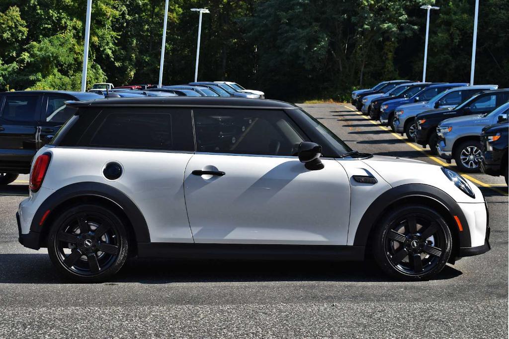 used 2024 MINI Hardtop car, priced at $26,877