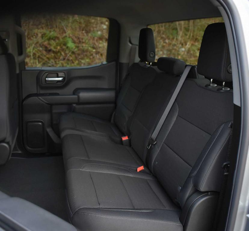new 2025 Chevrolet Silverado 1500 car, priced at $43,760