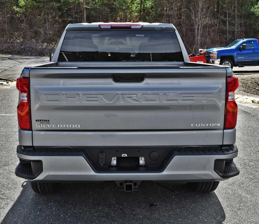 new 2025 Chevrolet Silverado 1500 car, priced at $43,760