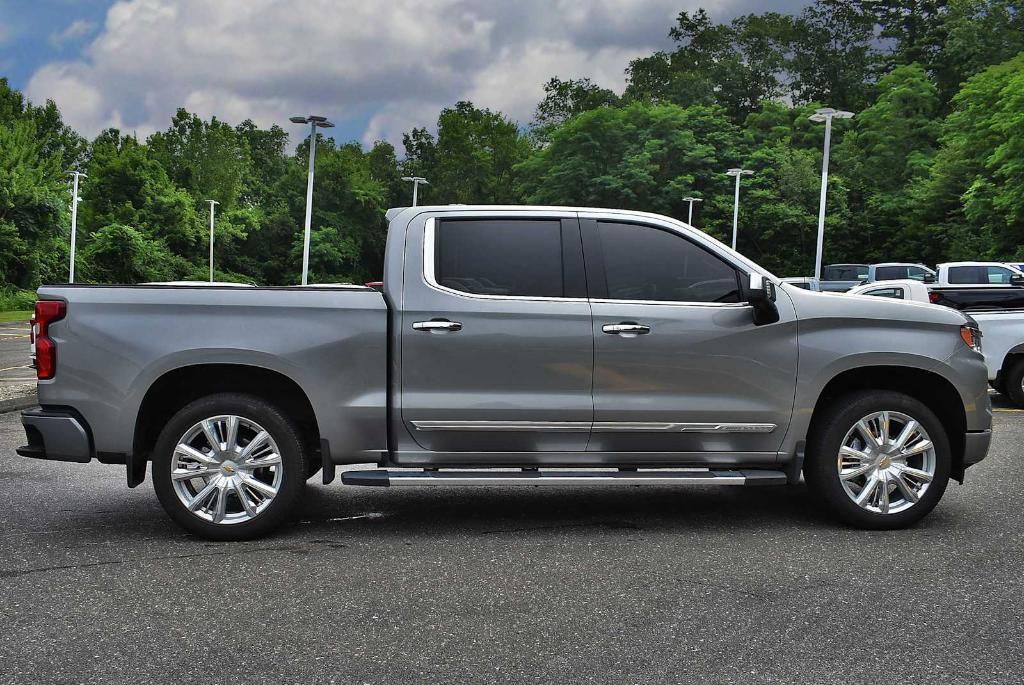 used 2024 Chevrolet Silverado 1500 car, priced at $59,877