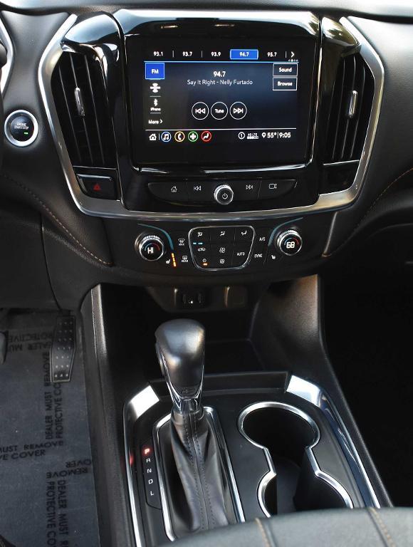 used 2021 Chevrolet Traverse car, priced at $31,877