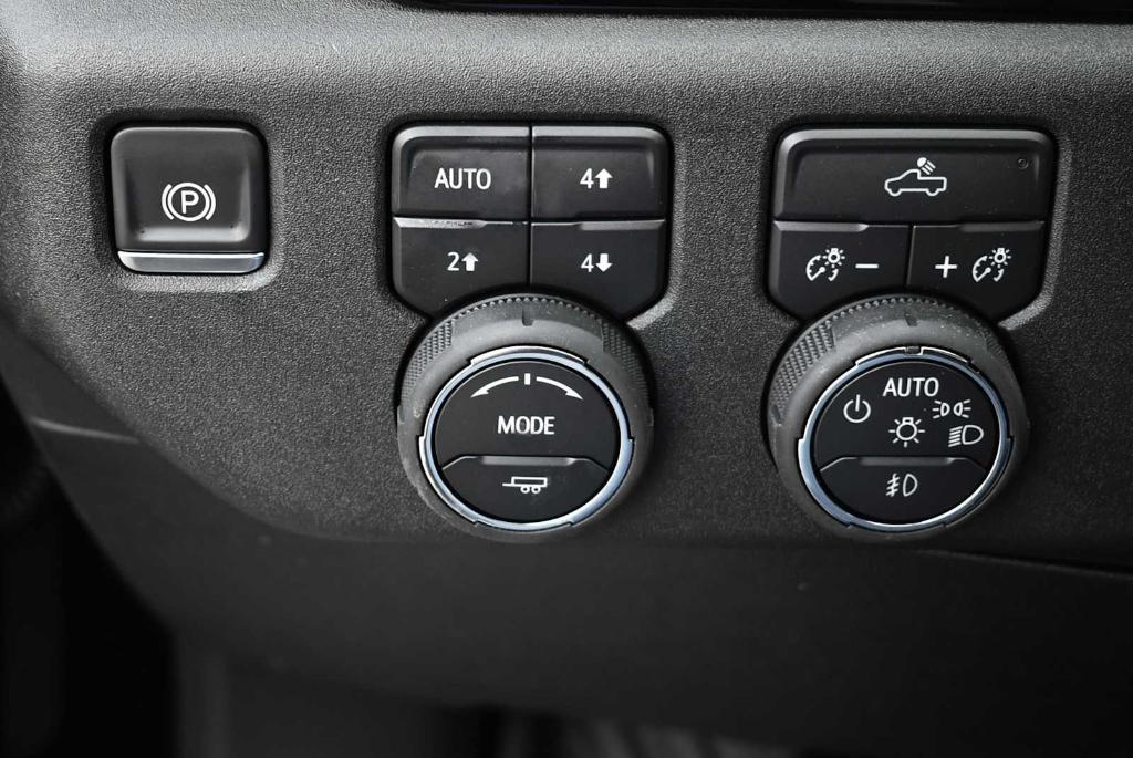 new 2025 Chevrolet Silverado 1500 car, priced at $55,670