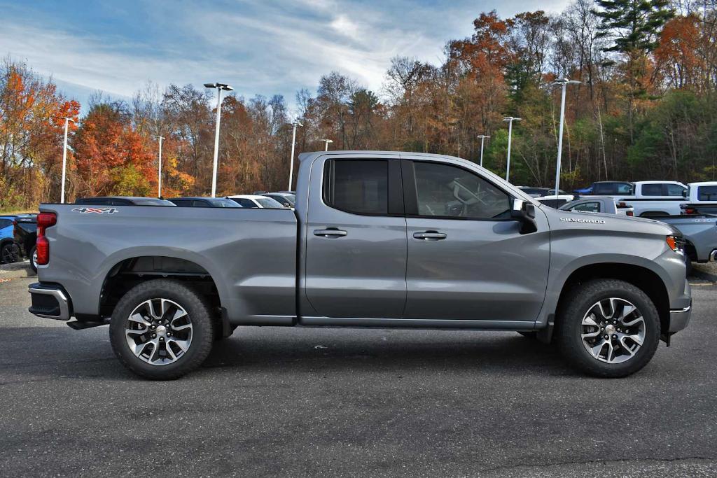 new 2025 Chevrolet Silverado 1500 car, priced at $48,395