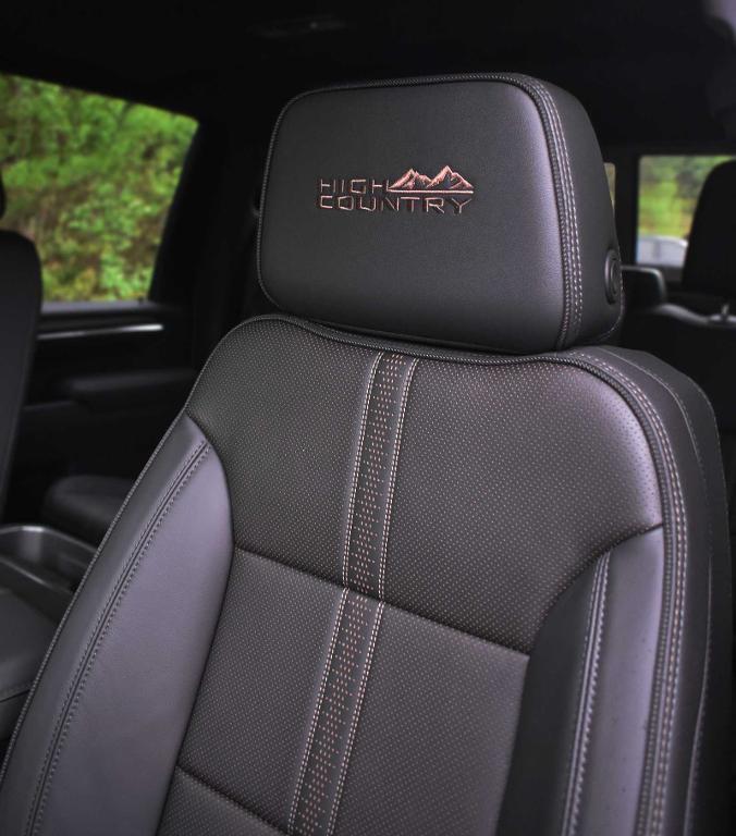 new 2025 Chevrolet Silverado 3500 car, priced at $88,900