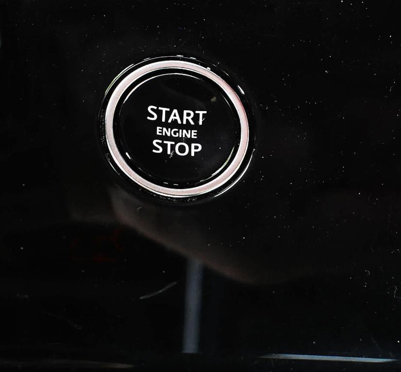 used 2024 Land Rover Range Rover Sport car, priced at $78,877