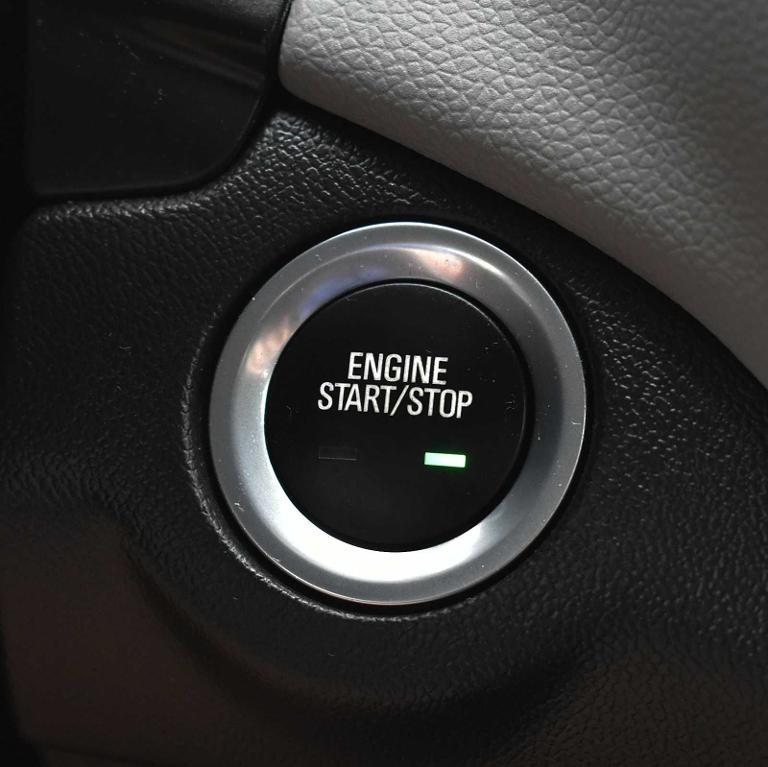 used 2023 Chevrolet Equinox car, priced at $22,877