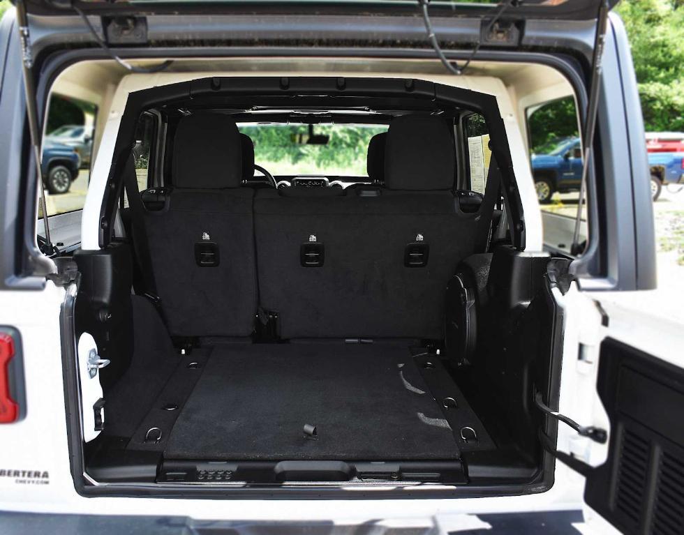 used 2020 Jeep Wrangler Unlimited car, priced at $28,877