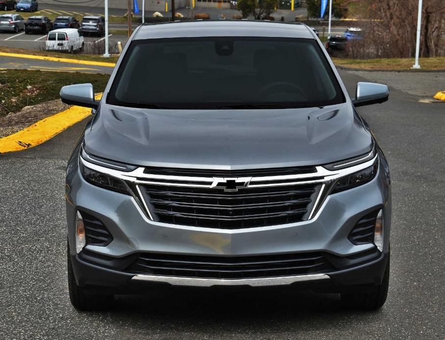 new 2024 Chevrolet Equinox car, priced at $29,815