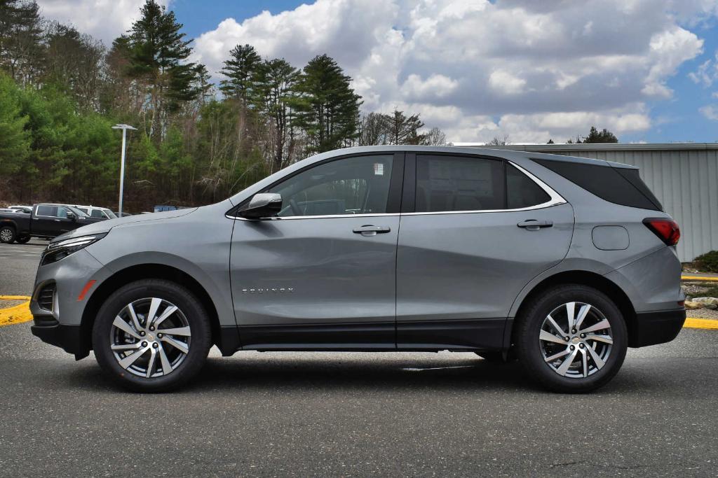 new 2024 Chevrolet Equinox car, priced at $29,815