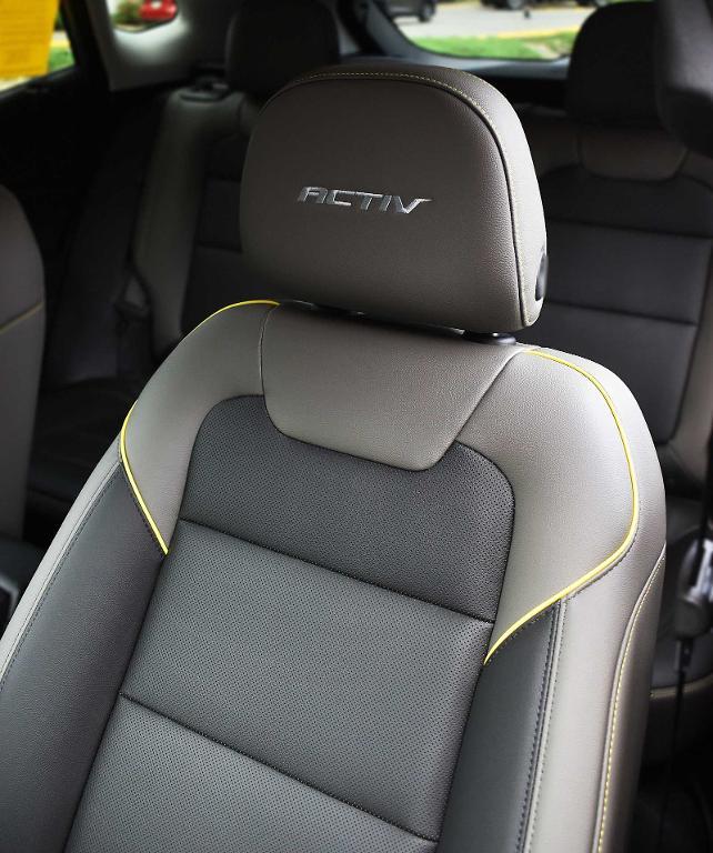 new 2025 Chevrolet Trax car, priced at $24,985