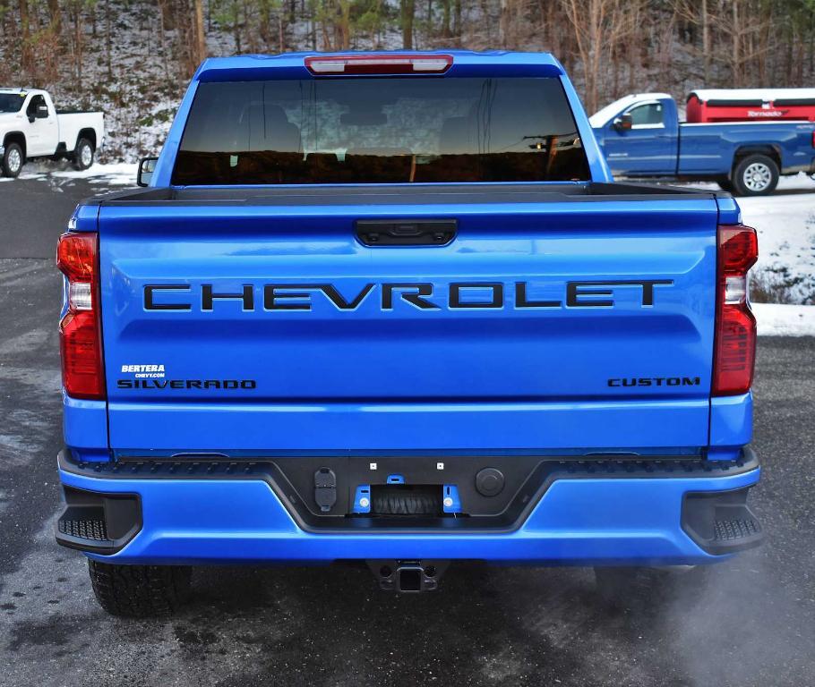 new 2025 Chevrolet Silverado 1500 car, priced at $49,425