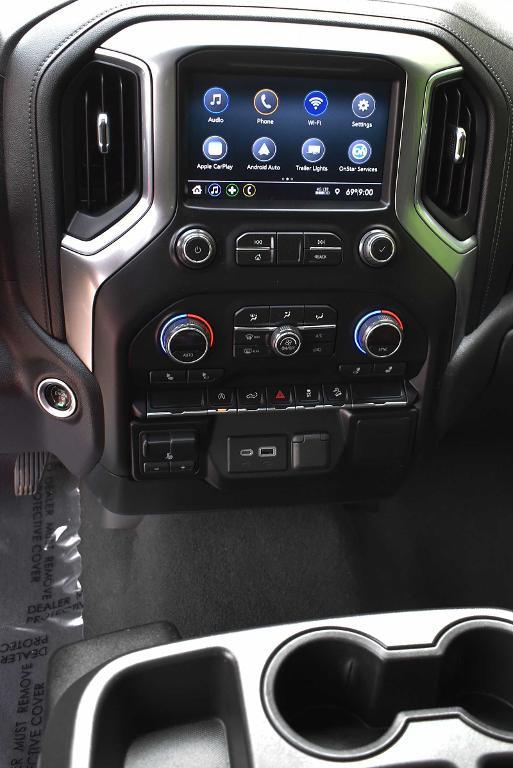 used 2021 Chevrolet Silverado 1500 car, priced at $35,877