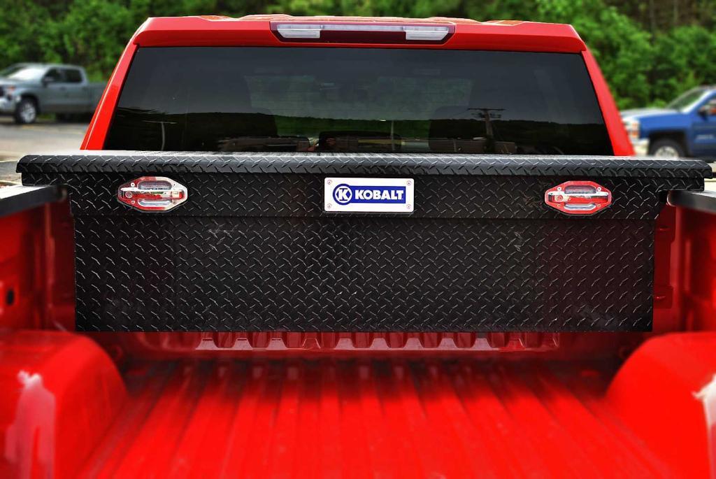 used 2021 Chevrolet Silverado 1500 car, priced at $35,877
