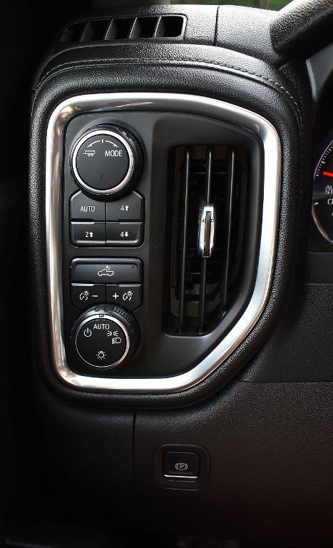 used 2020 Chevrolet Silverado 1500 car, priced at $29,877