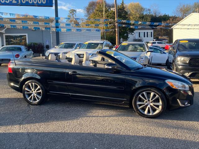 used 2013 Volvo C70 car, priced at $9,995