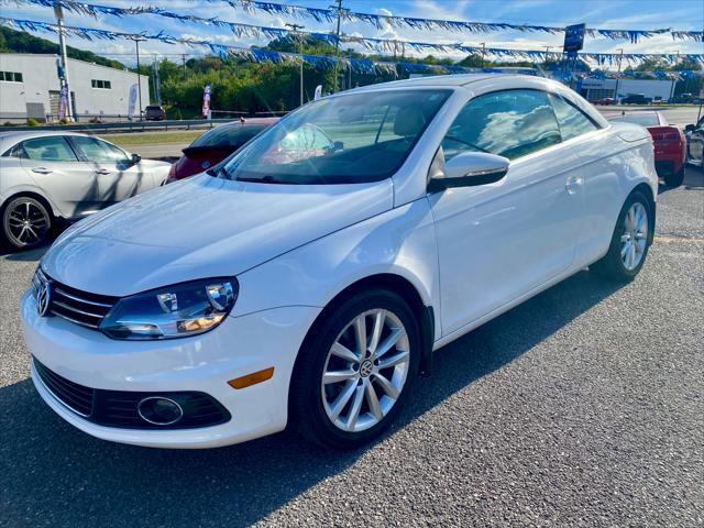 used 2014 Volkswagen Eos car, priced at $10,850