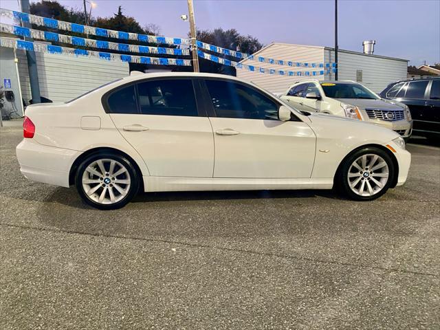 used 2011 BMW 328 car, priced at $9,995