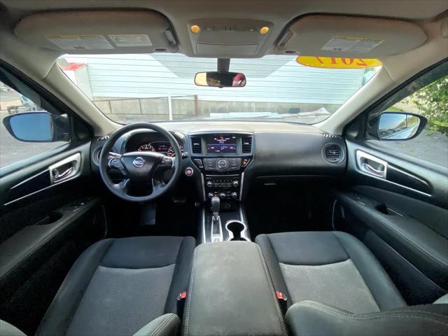 used 2017 Nissan Pathfinder car, priced at $7,999