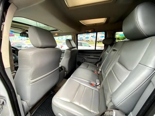 used 2006 Jeep Commander car, priced at $5,990