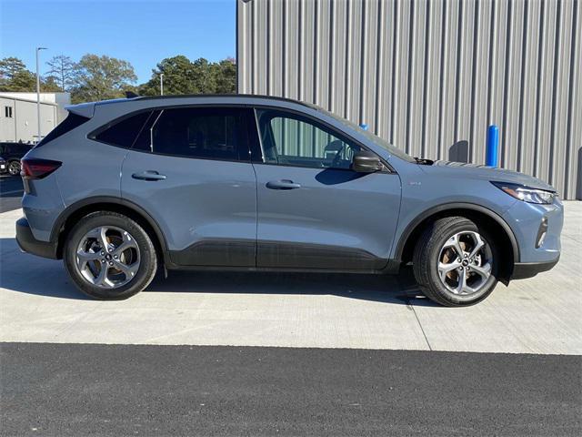 new 2025 Ford Escape car, priced at $33,910