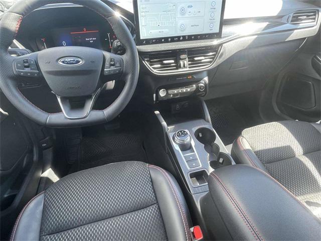 used 2025 Ford Escape car, priced at $31,500