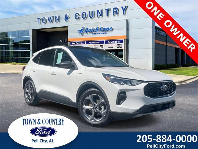 used 2025 Ford Escape car, priced at $30,250