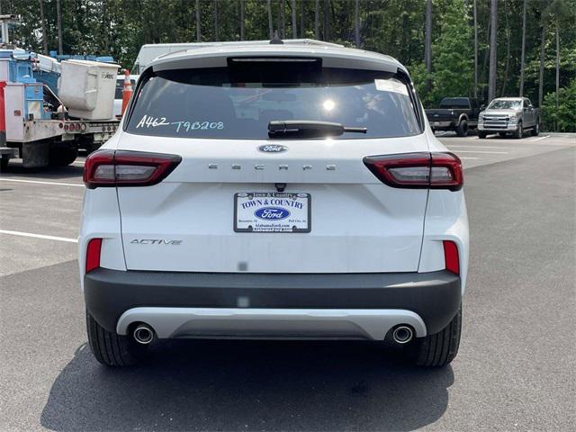 new 2025 Ford Escape car, priced at $28,982