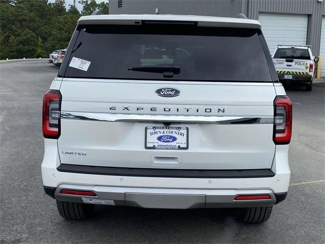 new 2024 Ford Expedition car, priced at $65,996