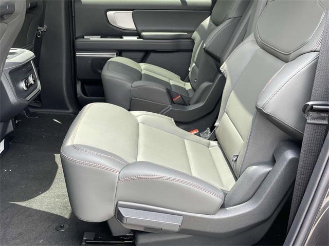 new 2025 Ford Expedition Max car, priced at $71,705
