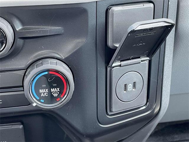 new 2025 Ford F-250 car, priced at $63,785