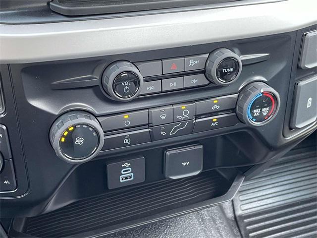 new 2025 Ford F-250 car, priced at $63,785