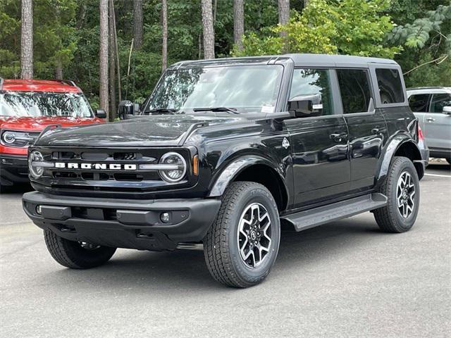 new 2025 Ford Bronco car, priced at $53,425