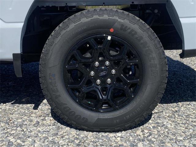 new 2025 Ford F-150 car, priced at $46,949