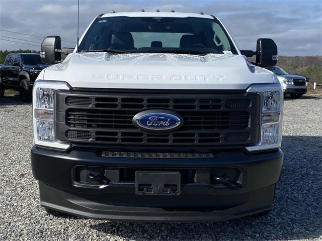 new 2024 Ford F-350 car, priced at $65,899