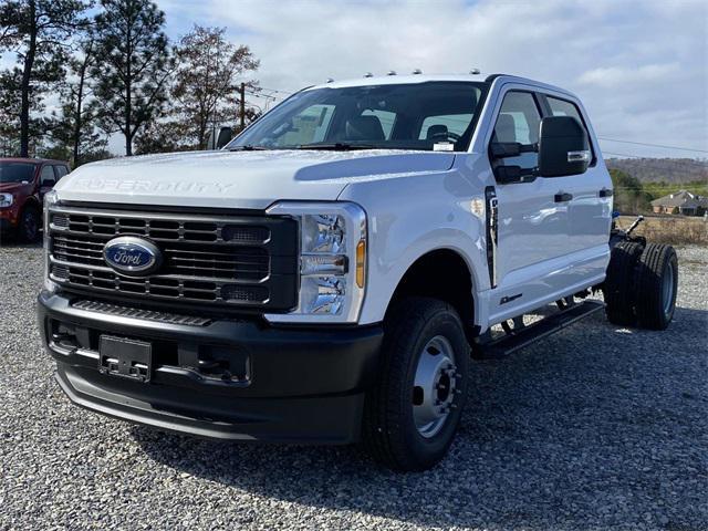 new 2024 Ford F-350 car, priced at $65,899