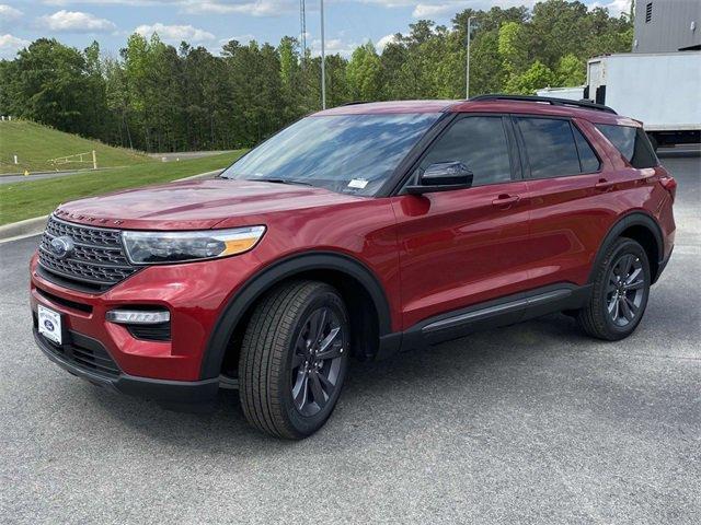 new 2024 Ford Explorer car, priced at $45,875