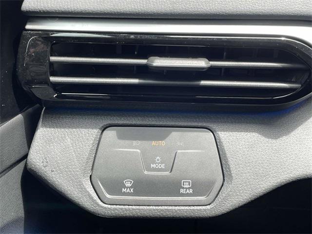 used 2022 Volkswagen ID.4 car, priced at $19,990