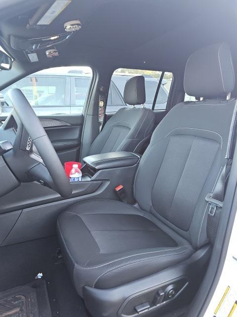 used 2024 Jeep Grand Cherokee car, priced at $33,990