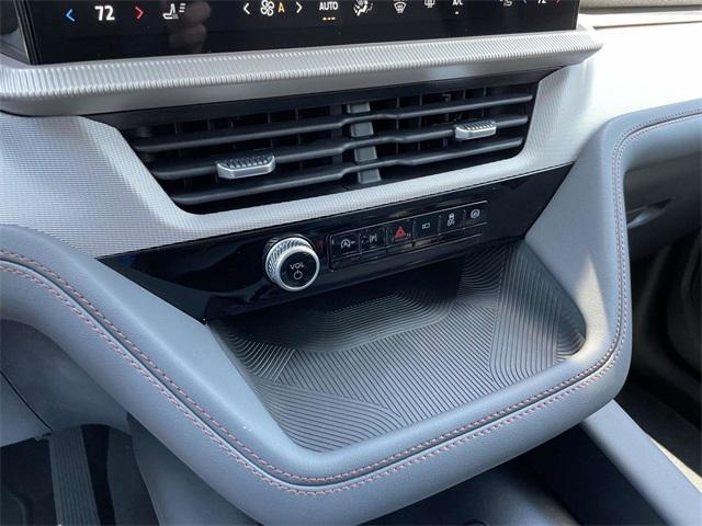 new 2025 Ford Explorer car, priced at $39,930