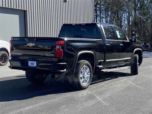 used 2024 Chevrolet Silverado 2500 car, priced at $75,990