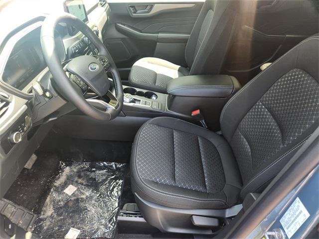 new 2025 Ford Escape car, priced at $28,618