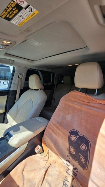 used 2023 Toyota Highlander car, priced at $35,998