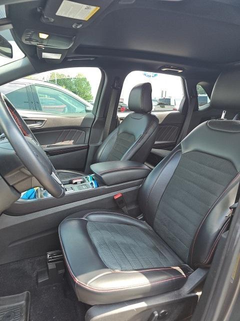 used 2023 Ford Edge car, priced at $30,990