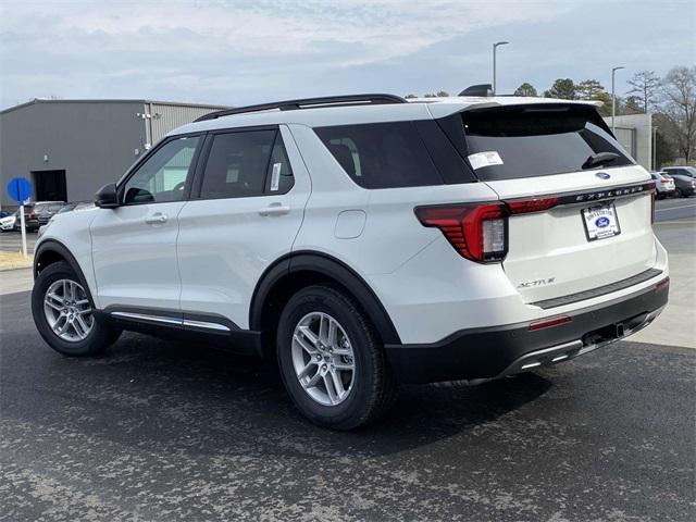 new 2025 Ford Explorer car, priced at $42,281