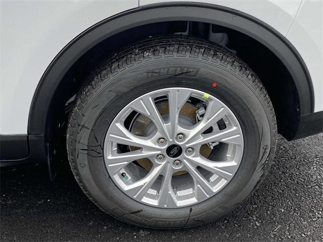 new 2025 Ford Escape car, priced at $28,068