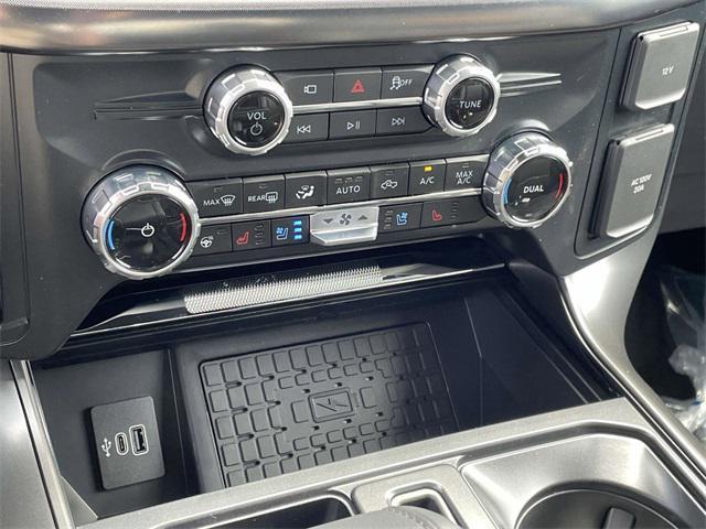 new 2025 Ford F-150 car, priced at $73,044