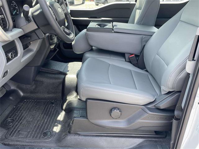 new 2025 Ford F-250 car, priced at $61,010