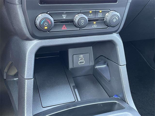 new 2025 Ford Ranger car, priced at $36,661